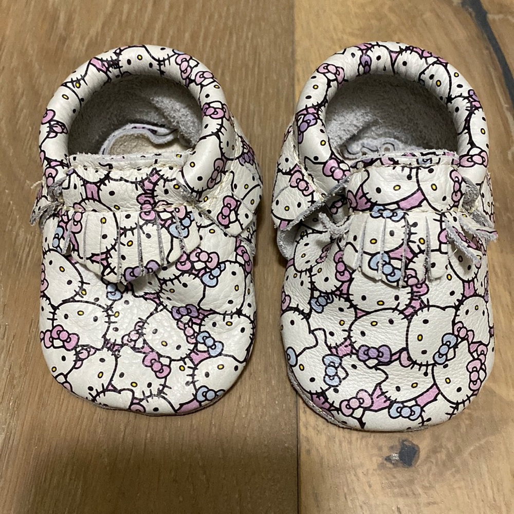 Hello Kitty Freshly Picked Baby Moccasins